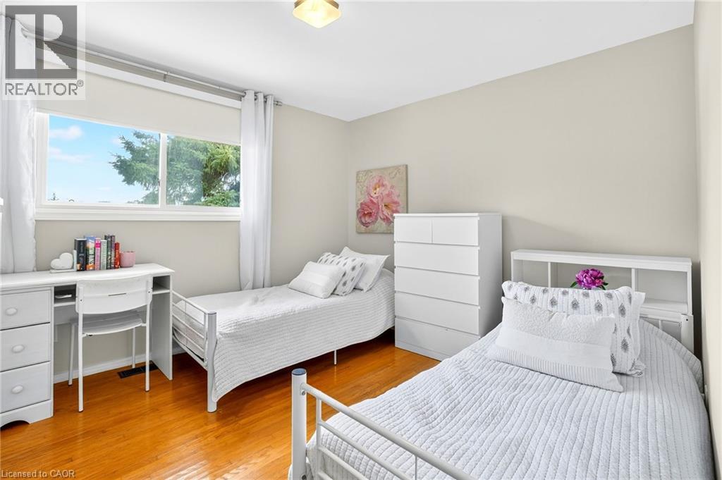 Photo 18 of 198 San Pedro Drive, Hamilton ON