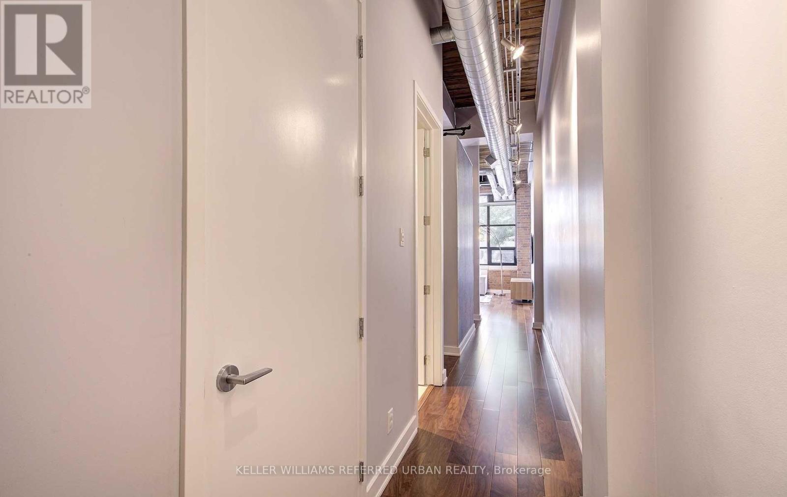 Photo 5 of 112 43 Hanna Avenue, Toronto ON