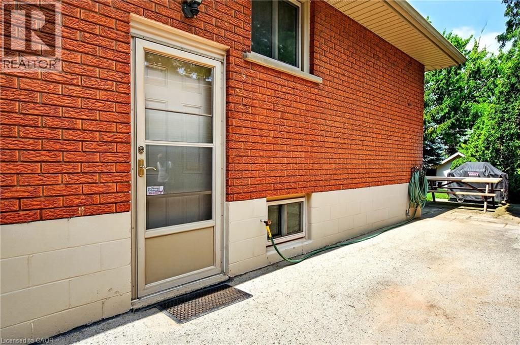 Photo 14 of 593 Braemore Road, Burlington ON