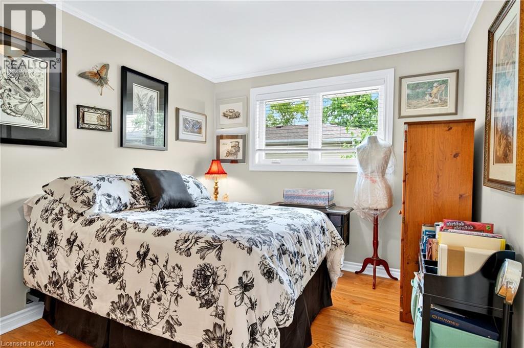 Photo 21 of 593 Braemore Road, Burlington ON