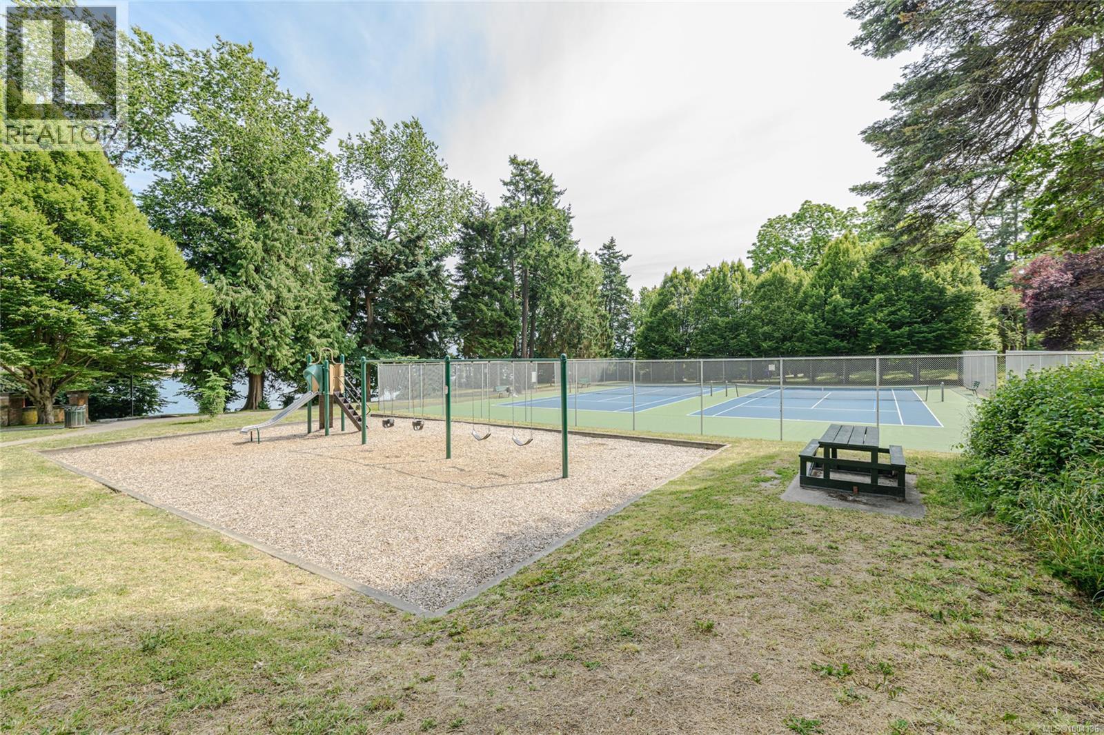 Photo 37 of 505 325 Maitland St, Victoria BC