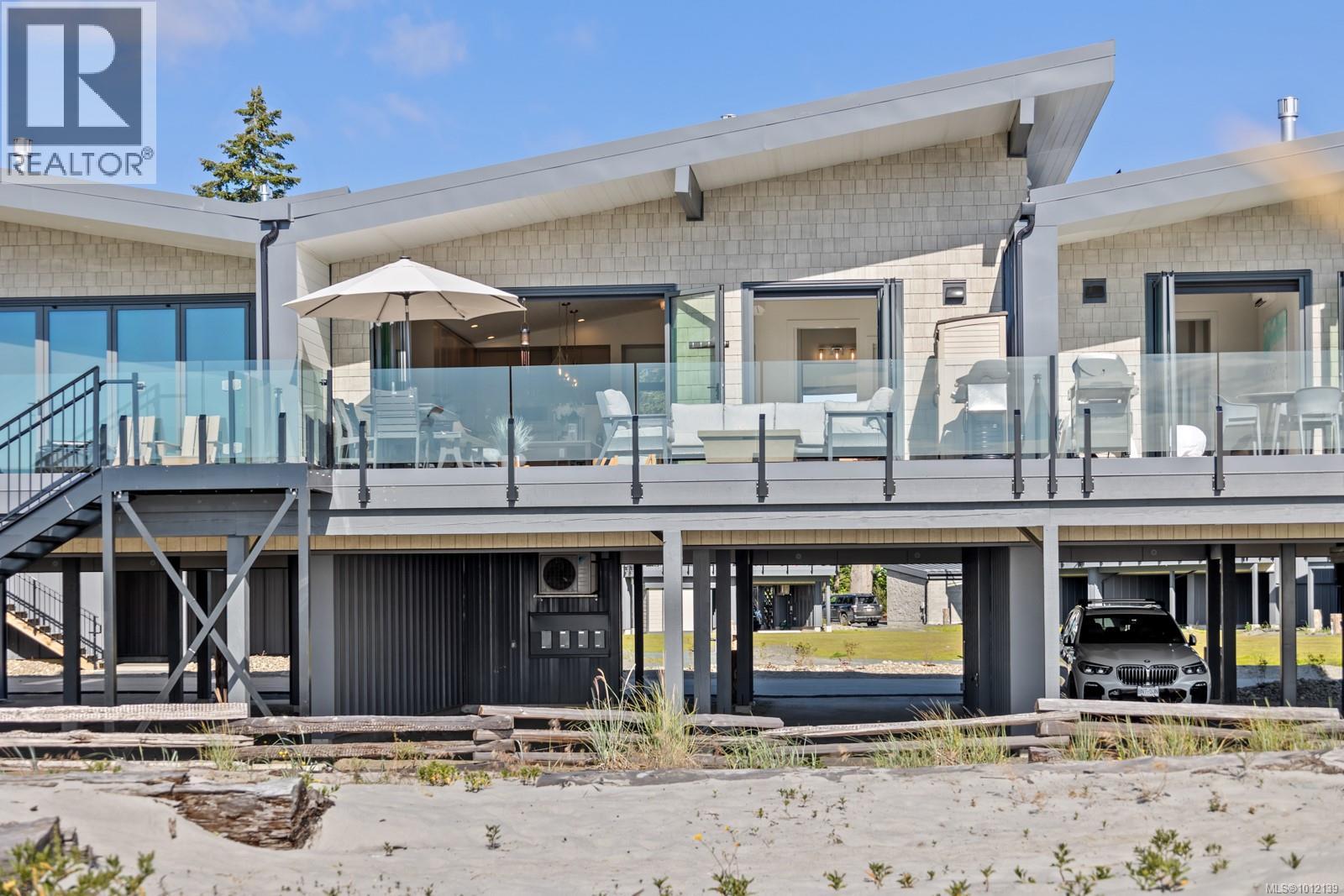 #19 9022 Clarkson Ave - 22