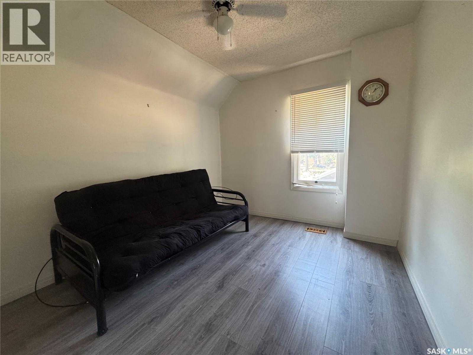 Photo 19 of 1328 Retallack Street, Regina SK