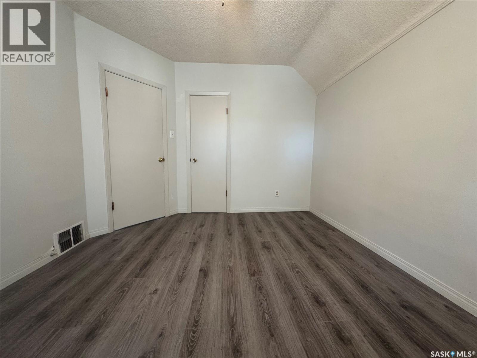 Photo 14 of 1328 Retallack Street, Regina SK