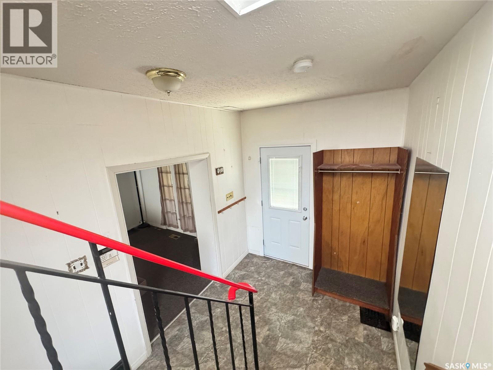 Photo 3 of 1328 Retallack Street, Regina SK