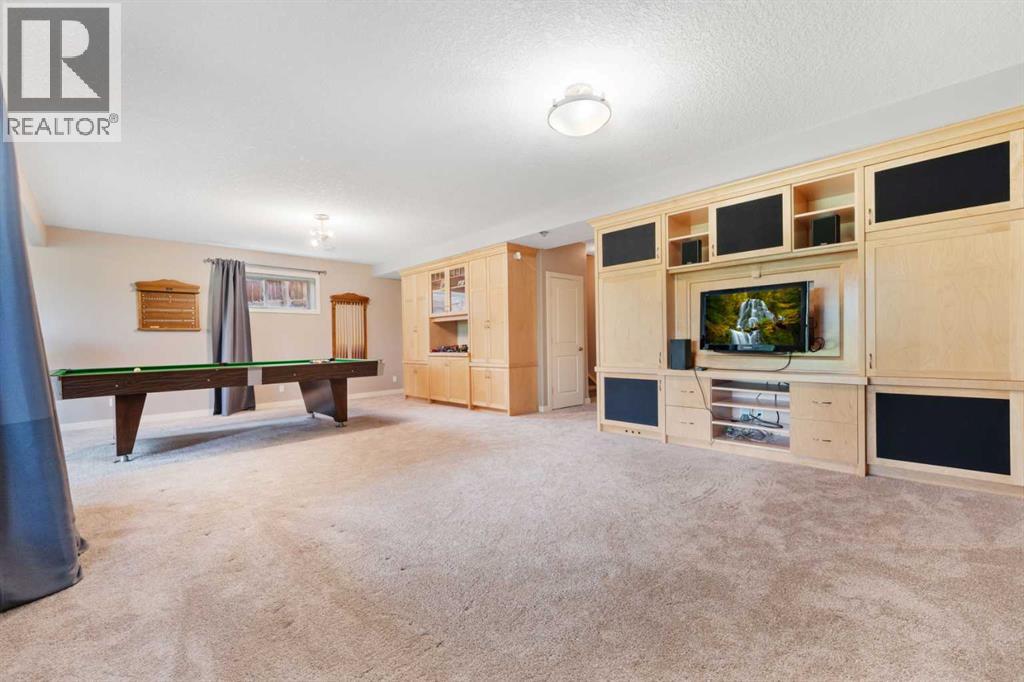 Photo 4 of 155 Autumn Close Se, Calgary AB