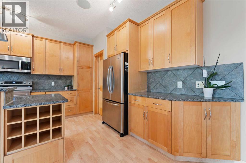 Photo 6 of 155 Autumn Close Se, Calgary AB