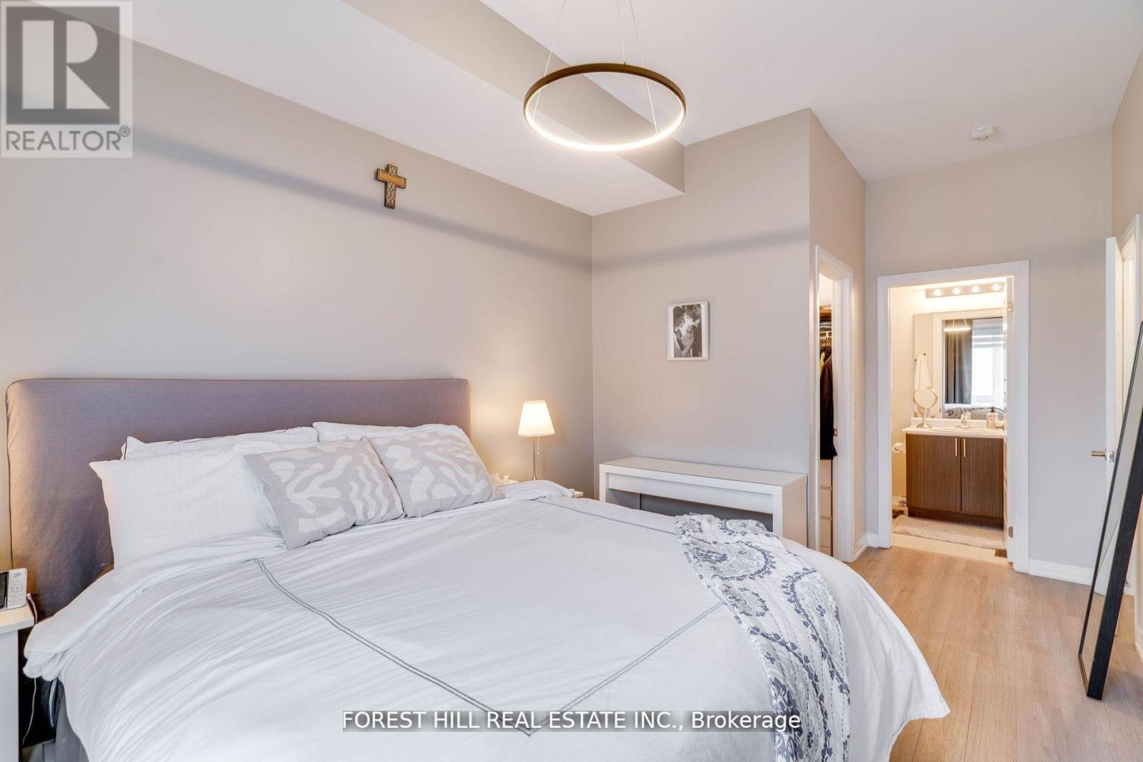 Photo 2 of 208 1210 Main Street E, Milton ON