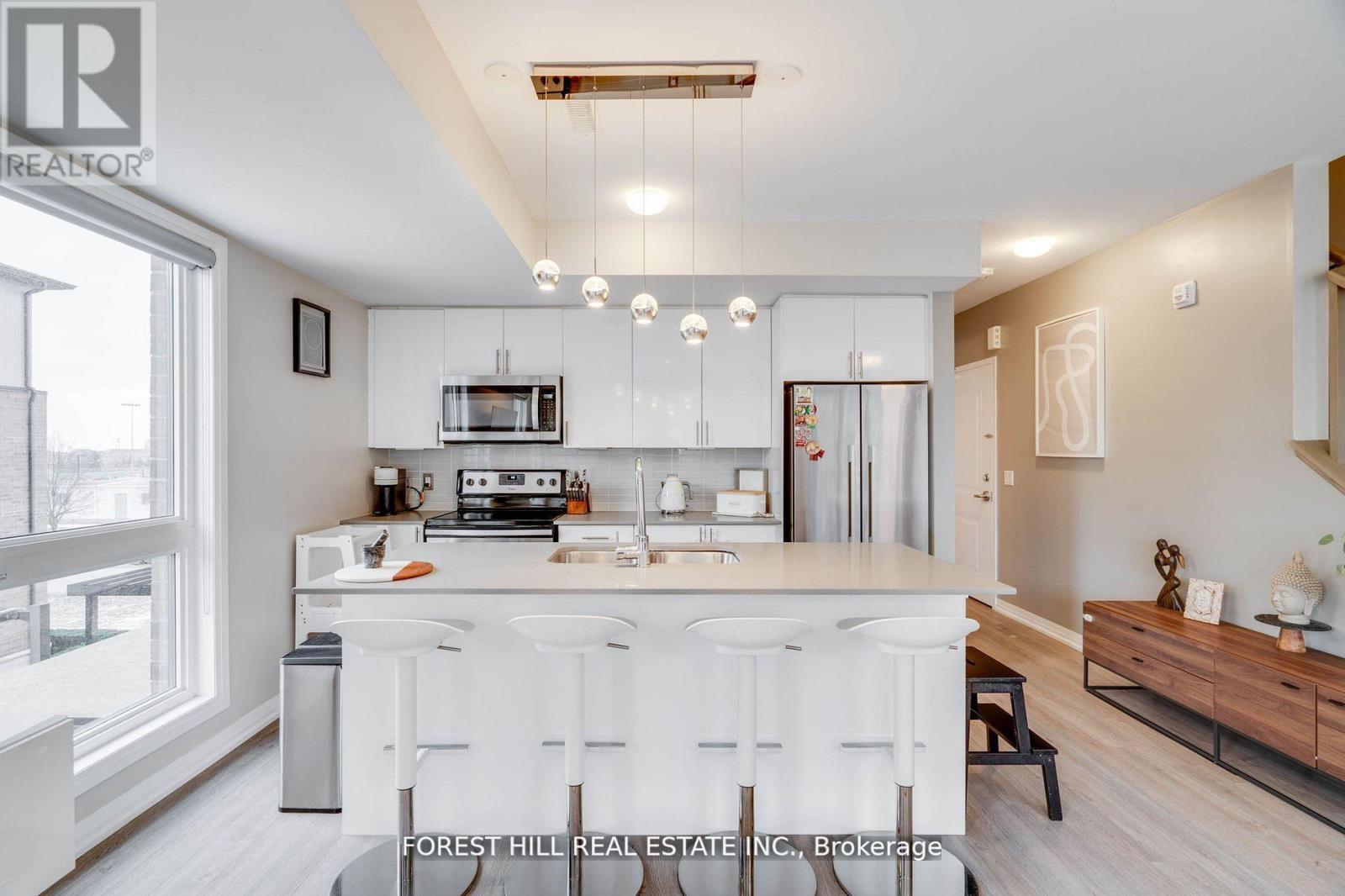 Photo 11 of 208 1210 Main Street E, Milton ON