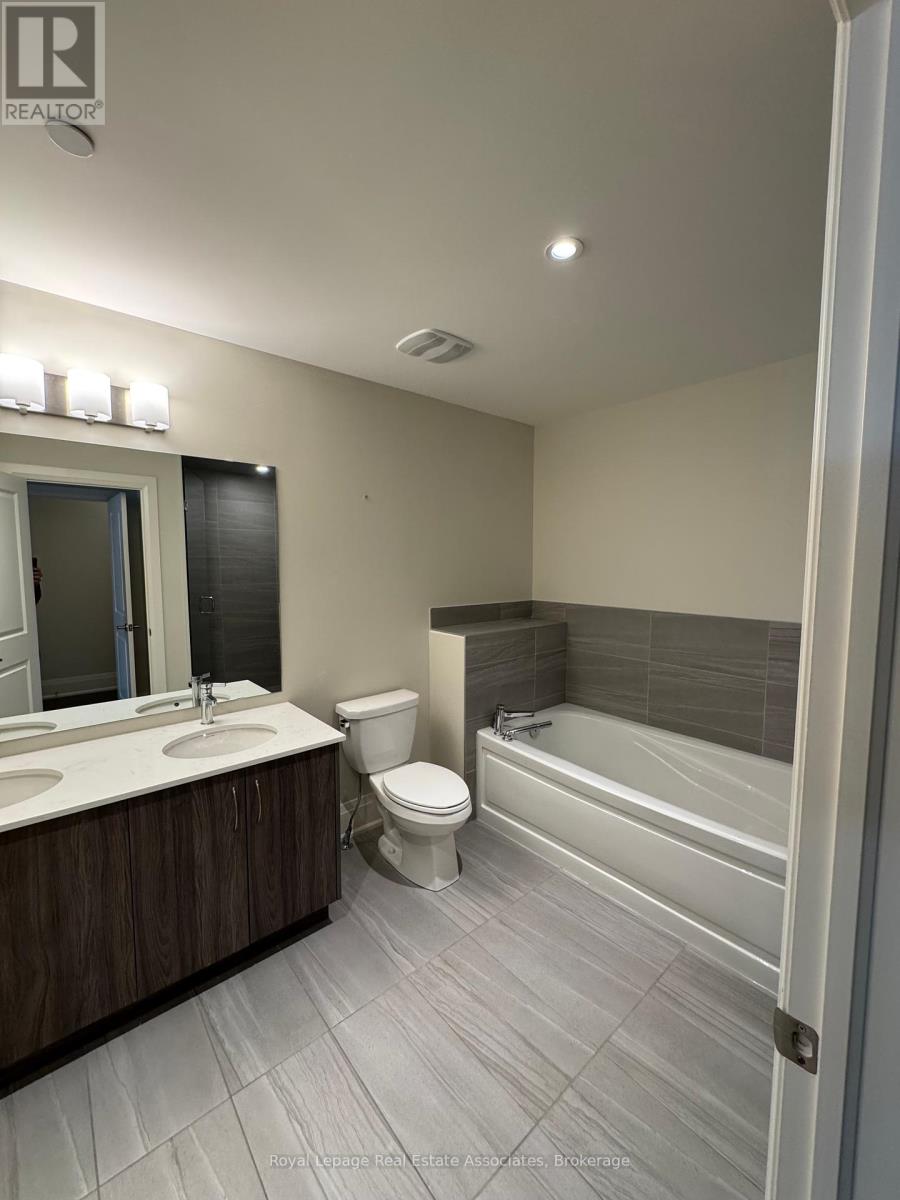 Photo 10 of 10 95 Brookfield Road, Oakville ON