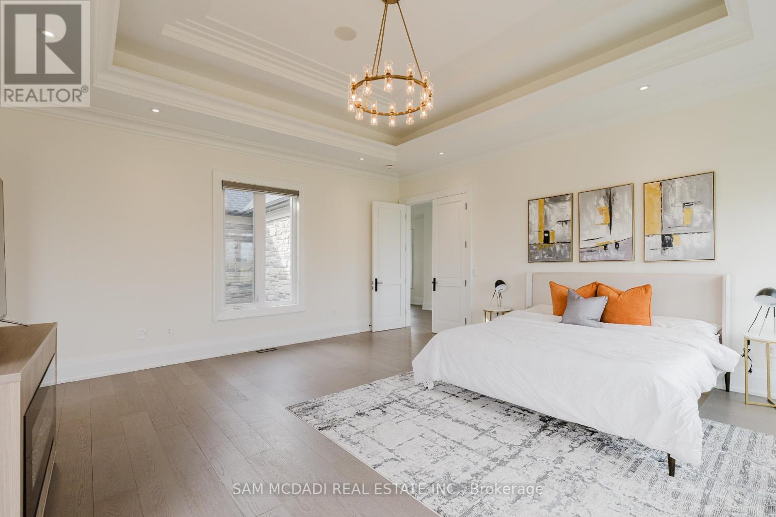 Photo 29 of 4 Saint Lukes Court, Brampton ON