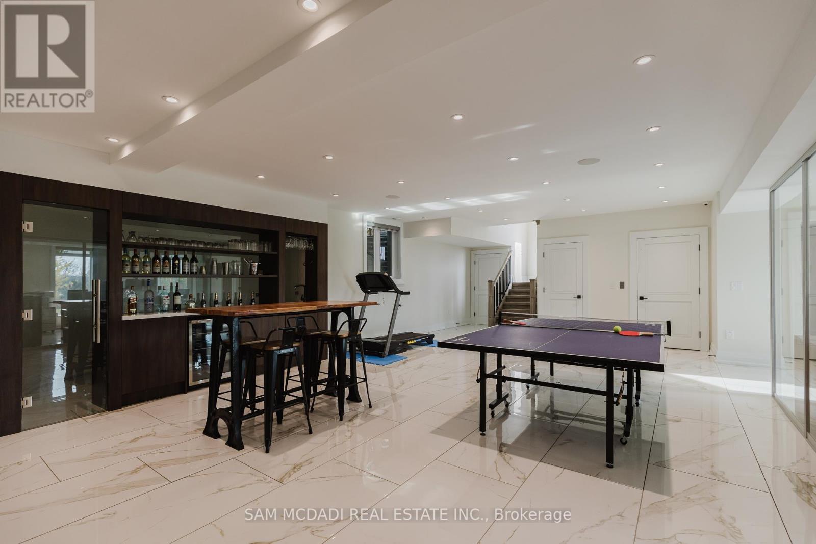 Photo 33 of 4 Saint Lukes Court, Brampton ON