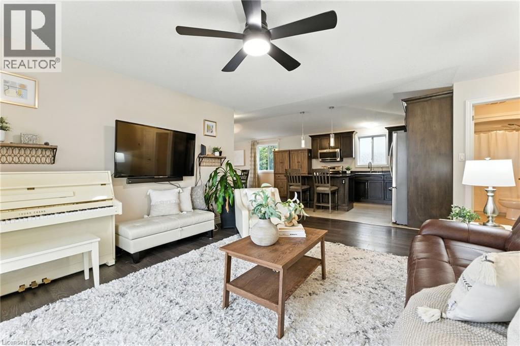 Photo 17 of 331 Clyde Road, Cambridge ON