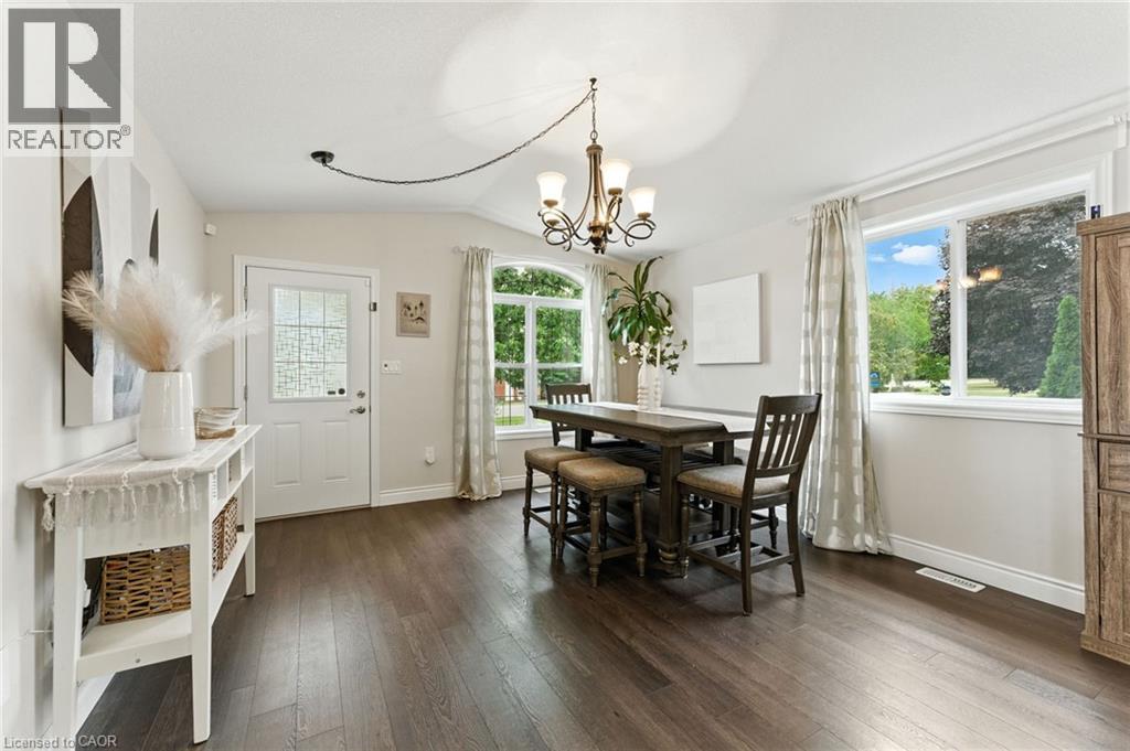 Photo 13 of 331 Clyde Road, Cambridge ON