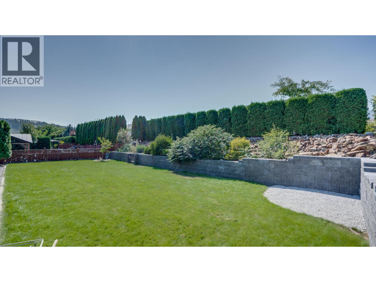 Photo 26 of 653 6th Street, Vernon BC