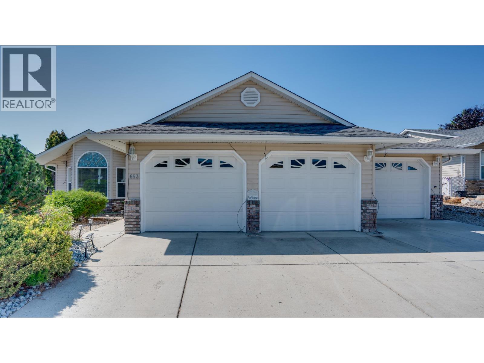 Photo 32 of 653 6th Street, Vernon BC