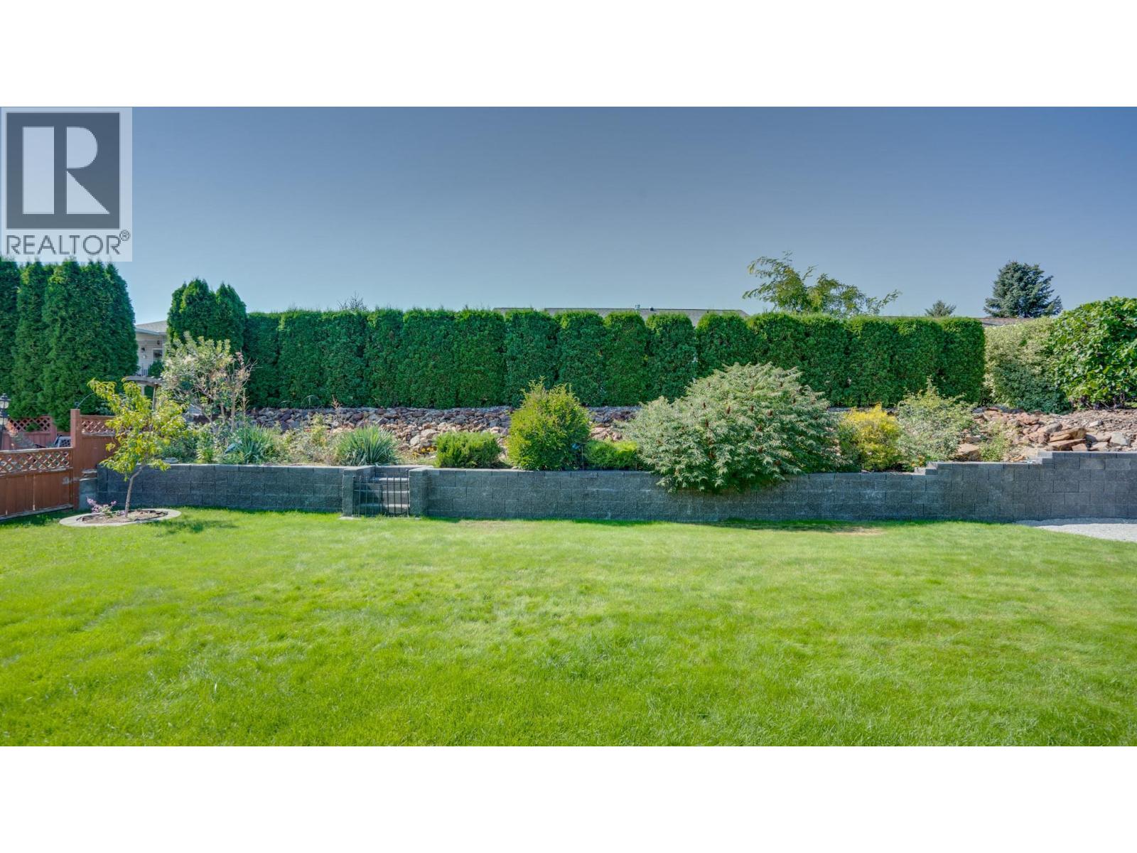 Photo 28 of 653 6th Street, Vernon BC