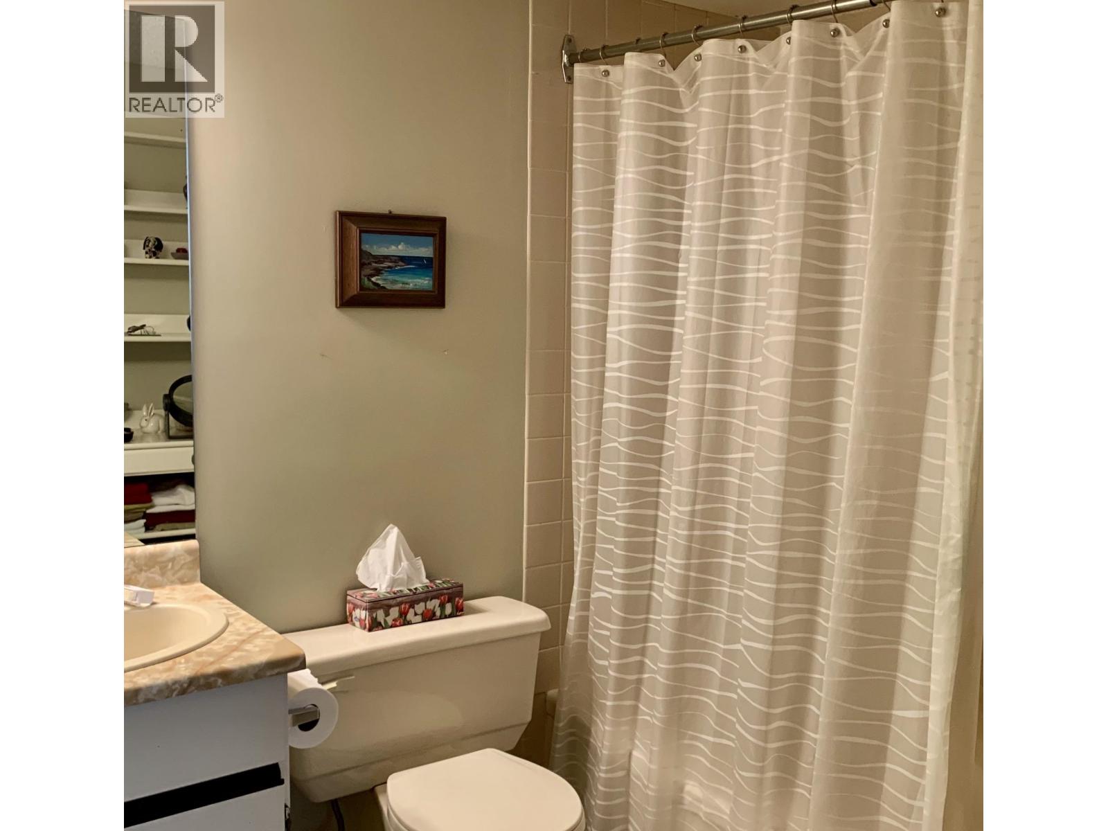 Photo 11 of 113 5791 Granville Avenue, Richmond BC