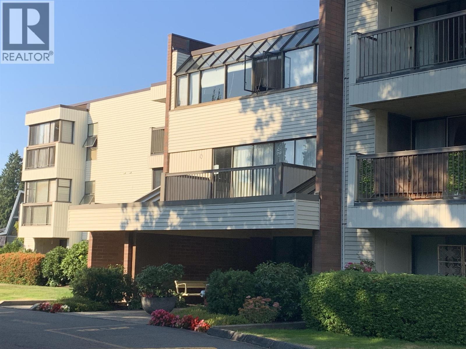 Photo 14 of 113 5791 Granville Avenue, Richmond BC