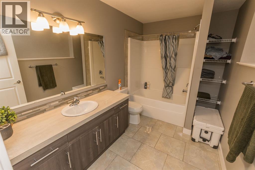 Photo 7 of 11338 105 Avenue, Grande Prairie AB