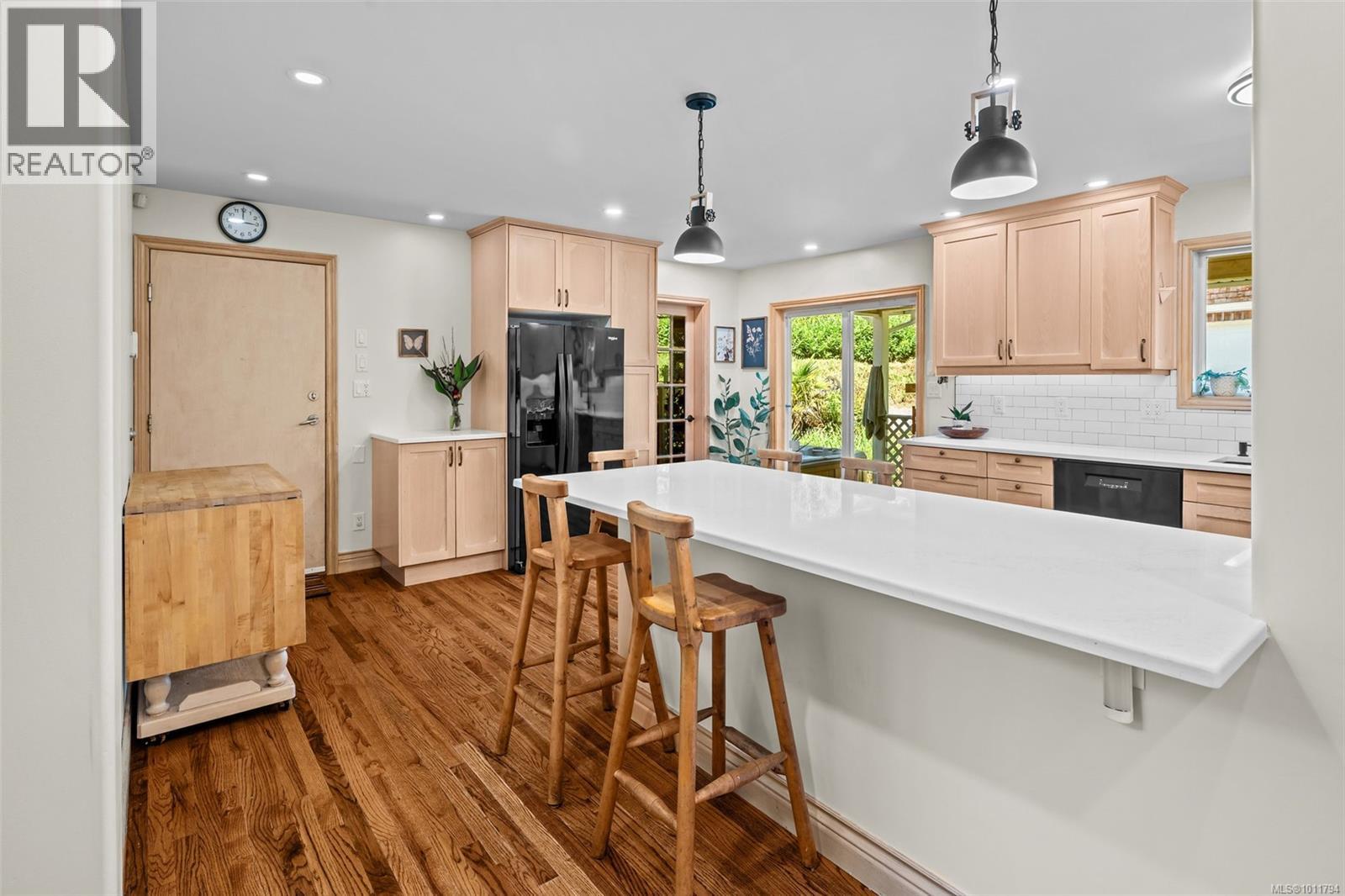 Photo 3 of 2845 Woodhaven Rd, Sooke BC