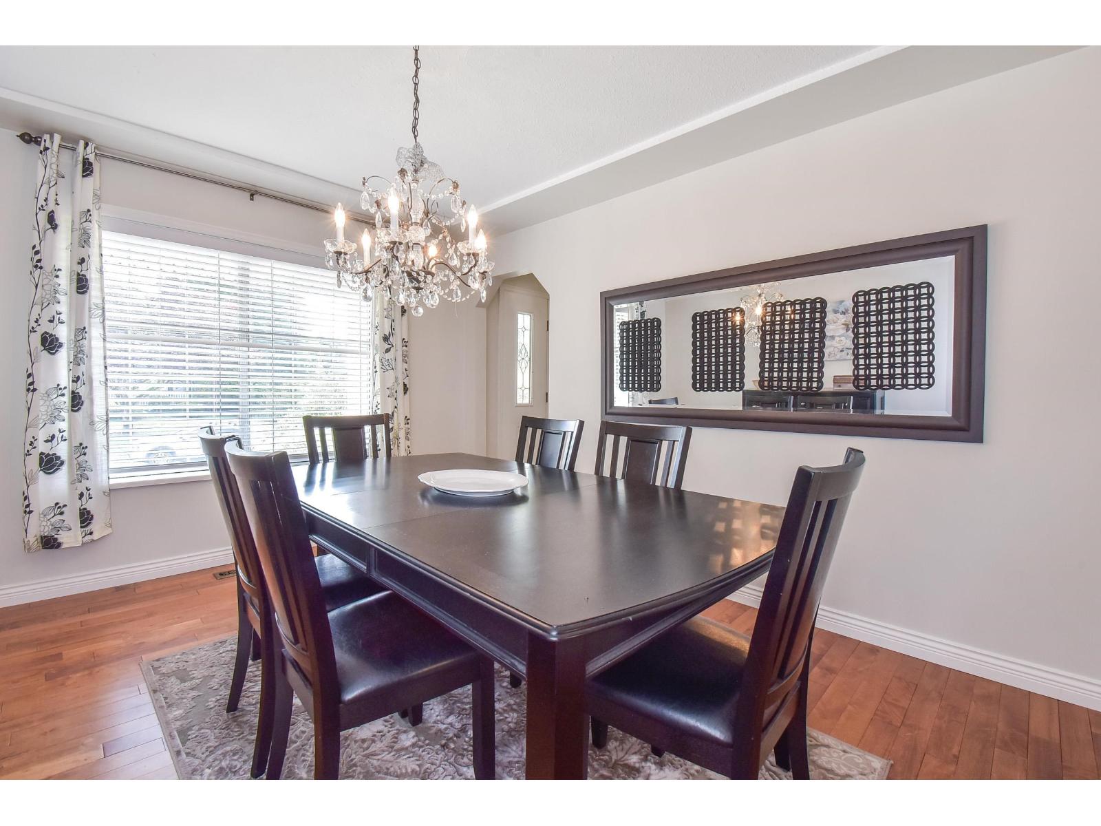 Photo 5 of 5533 183 A Street, Surrey BC