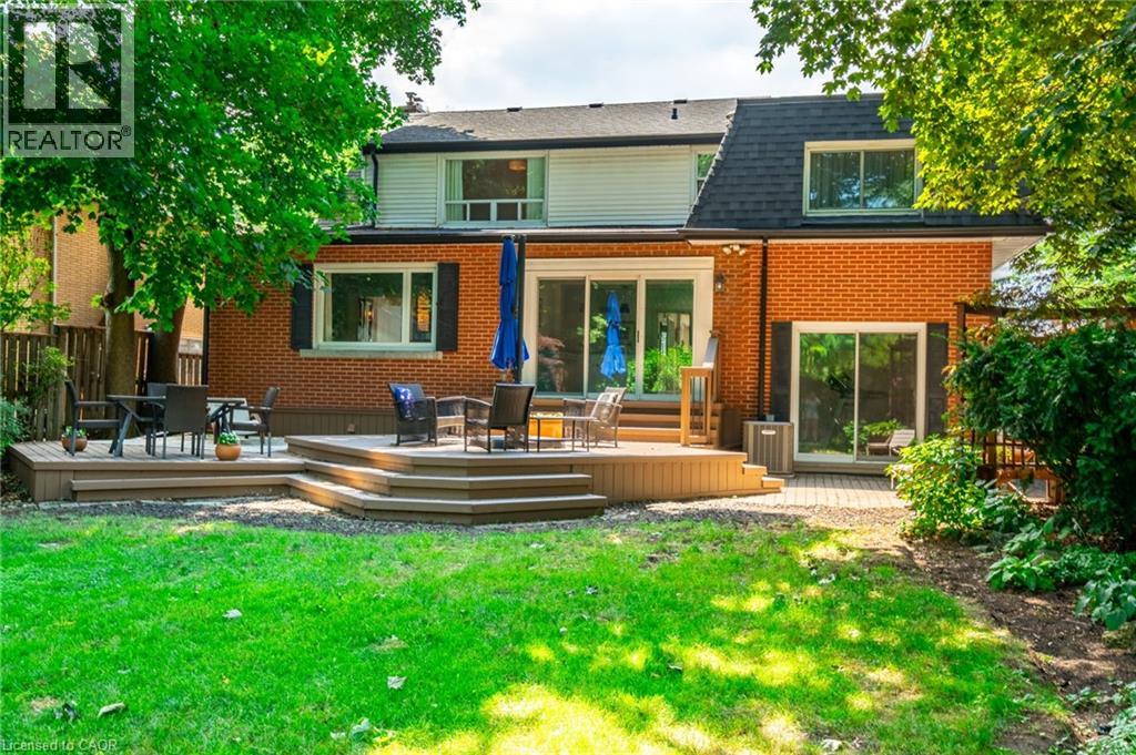 Photo 16 of 60 Inverness Avenue W, Hamilton ON