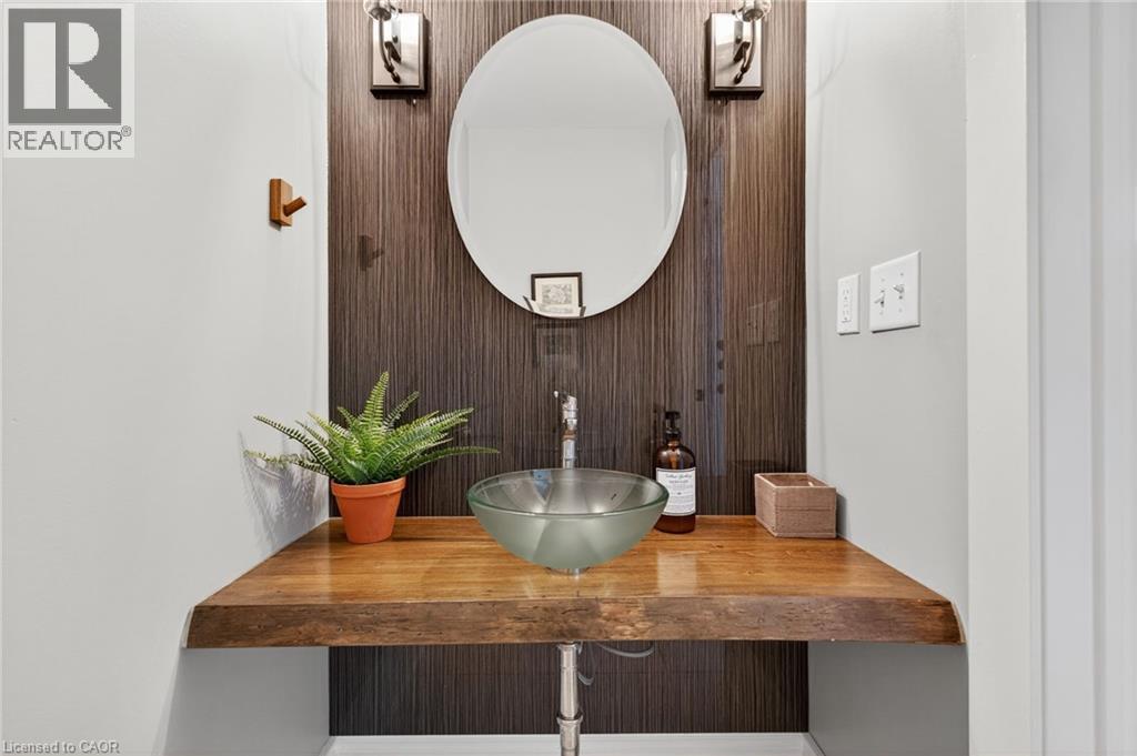 Photo 9 of 200 Stinson Street Unit Ph 8, Hamilton ON