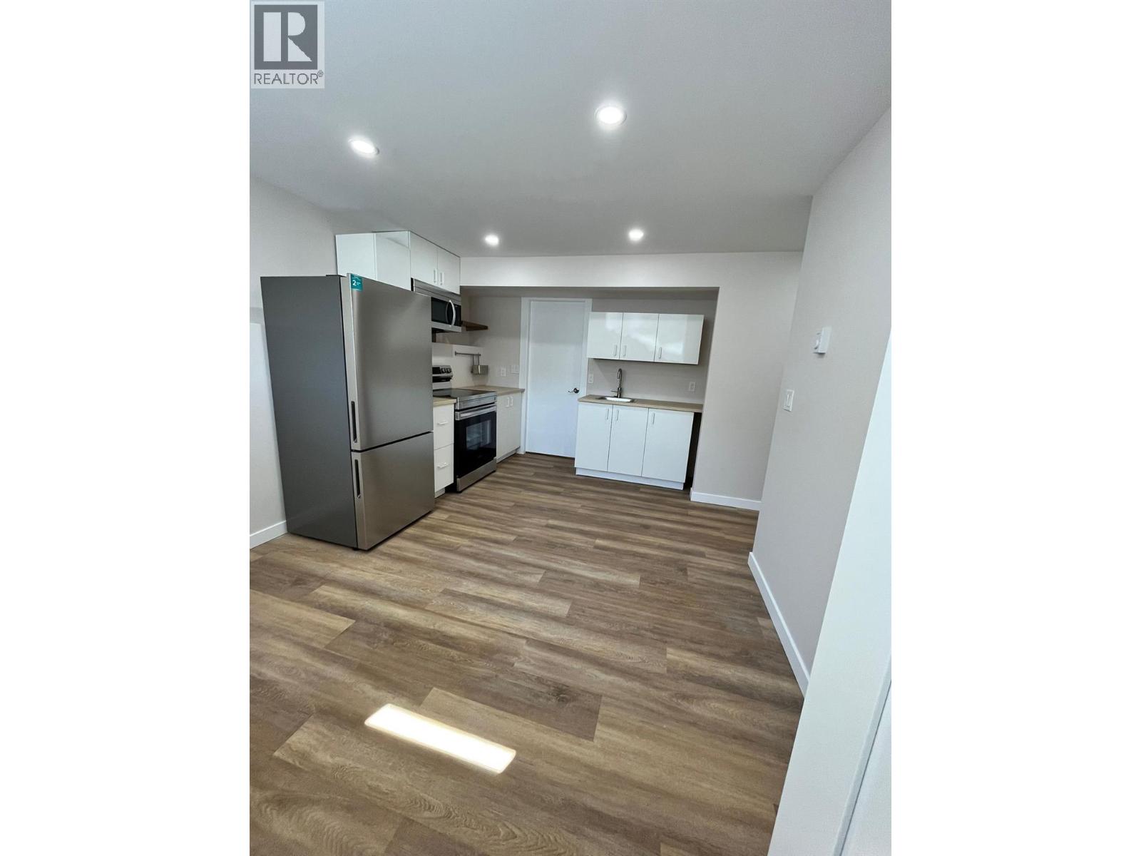 Photo 28 of 1802 43 Street, Vernon BC