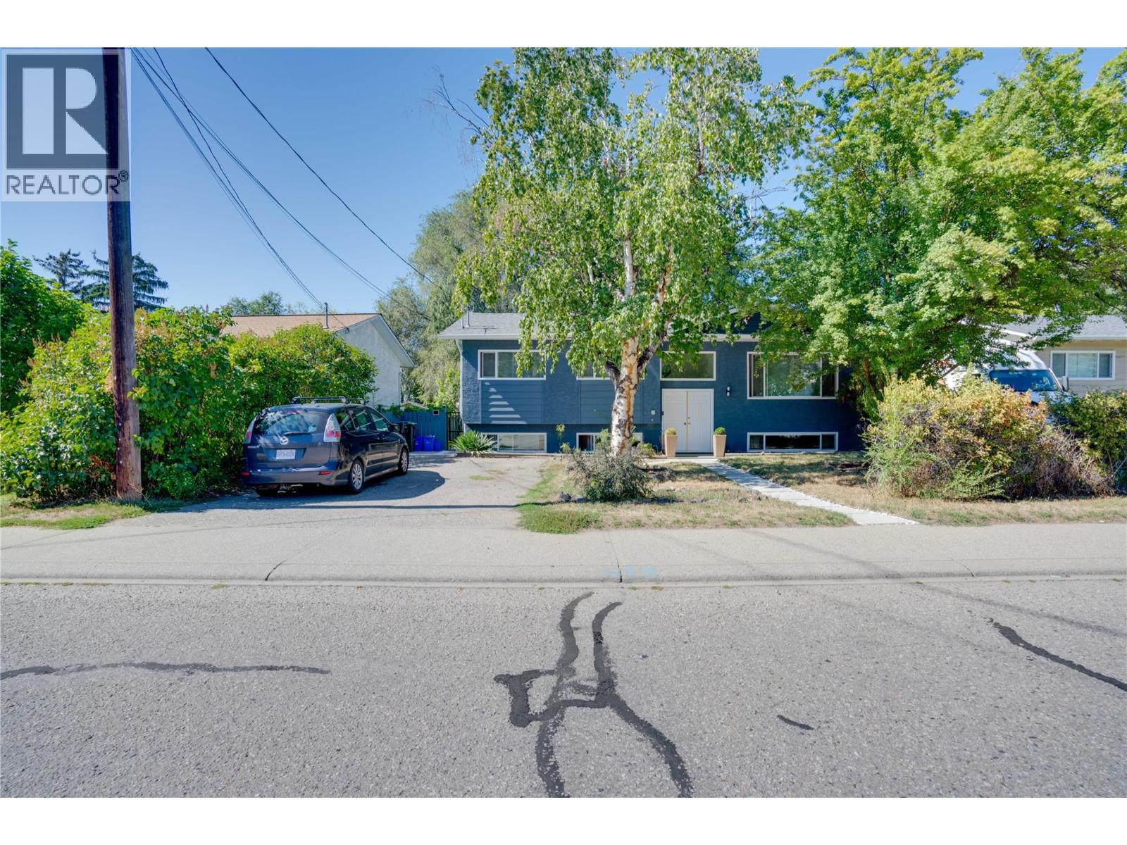 Photo 7 of 1802 43 Street, Vernon BC