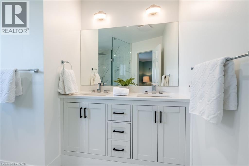 Photo 18 of 2155 Duncaster Drive Unit 7, Burlington ON