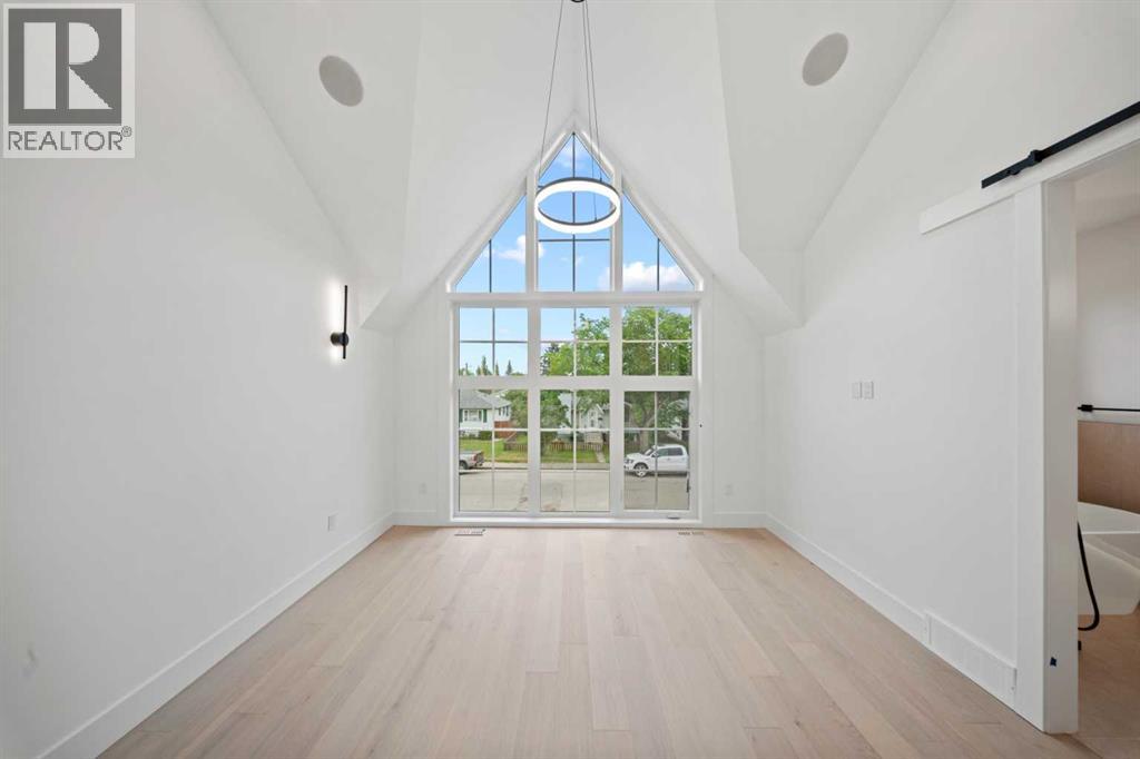 Photo 6 of 2021 21 Avenue Nw, Calgary AB