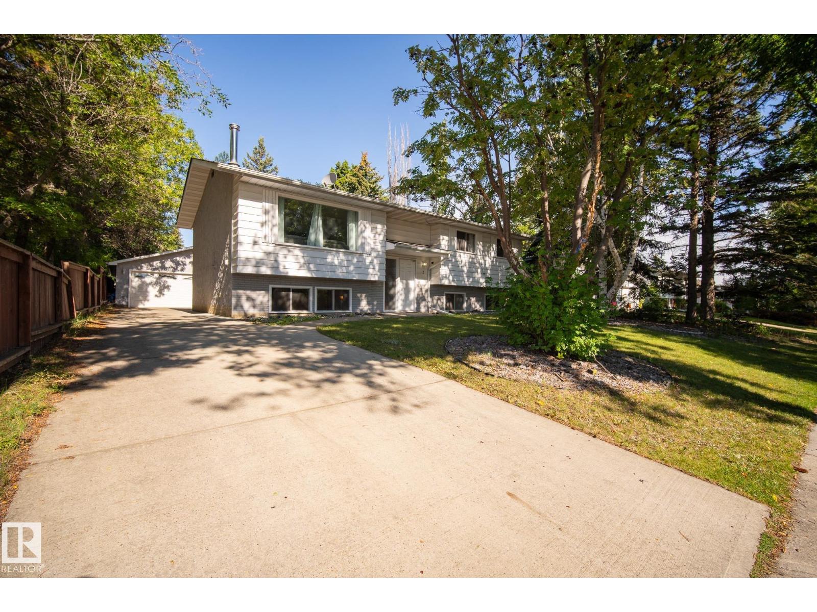 Photo 36 of 2 Farmstead Av, St Albert AB