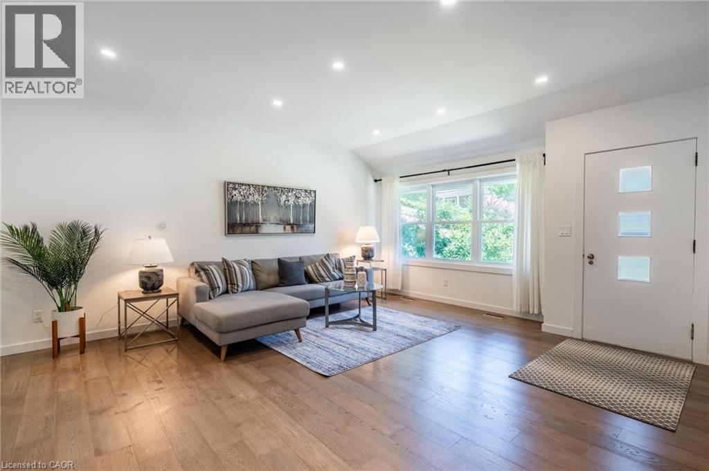 Photo 1 of 70 Flamboro Street, Waterdown ON