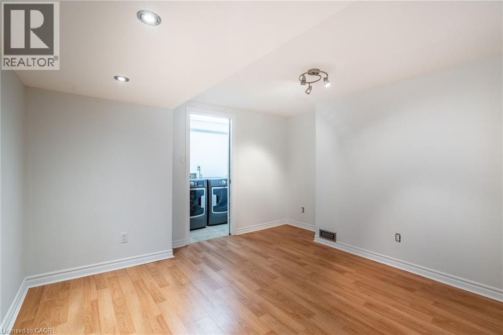 Photo 4 of 70 Flamboro Street, Waterdown ON