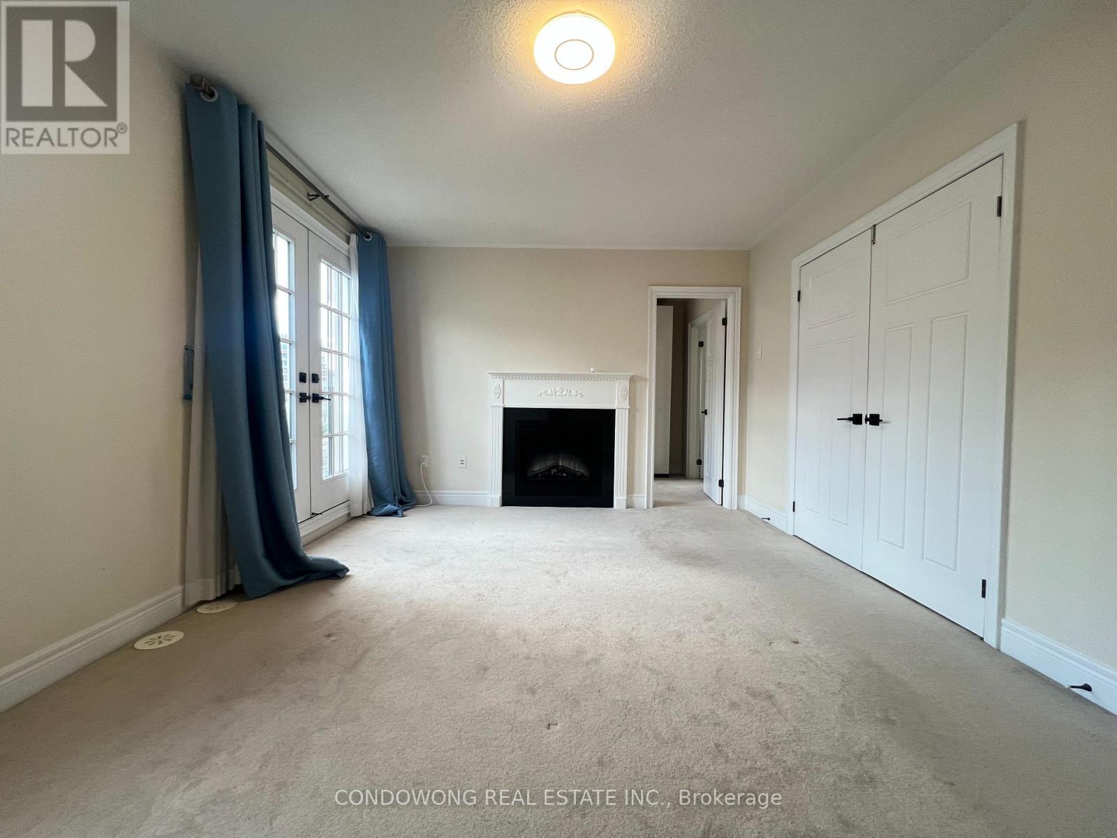 Photo 8 of 48 Lord Durham Road, Markham ON
