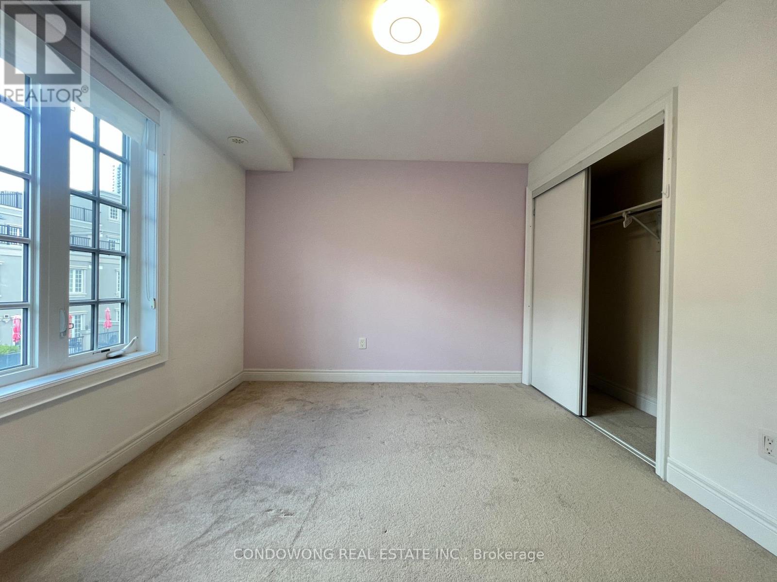 Photo 22 of 48 Lord Durham Road, Markham ON