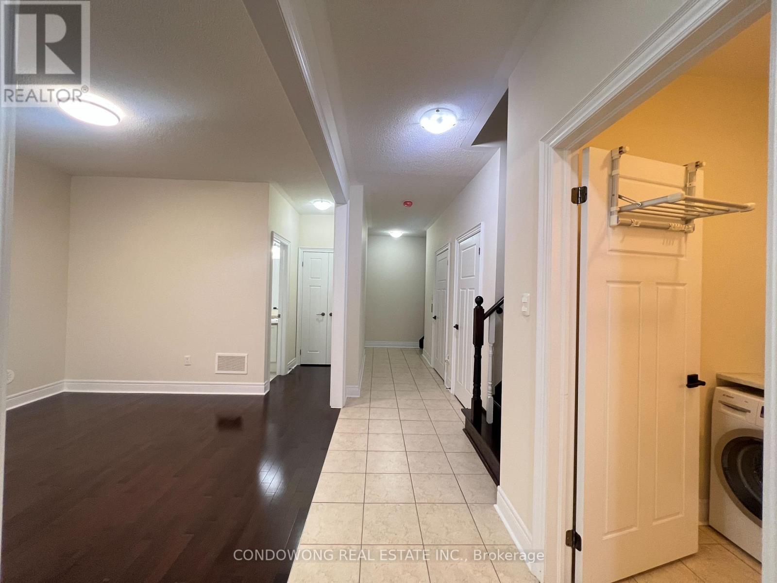 Photo 14 of 48 Lord Durham Road, Markham ON