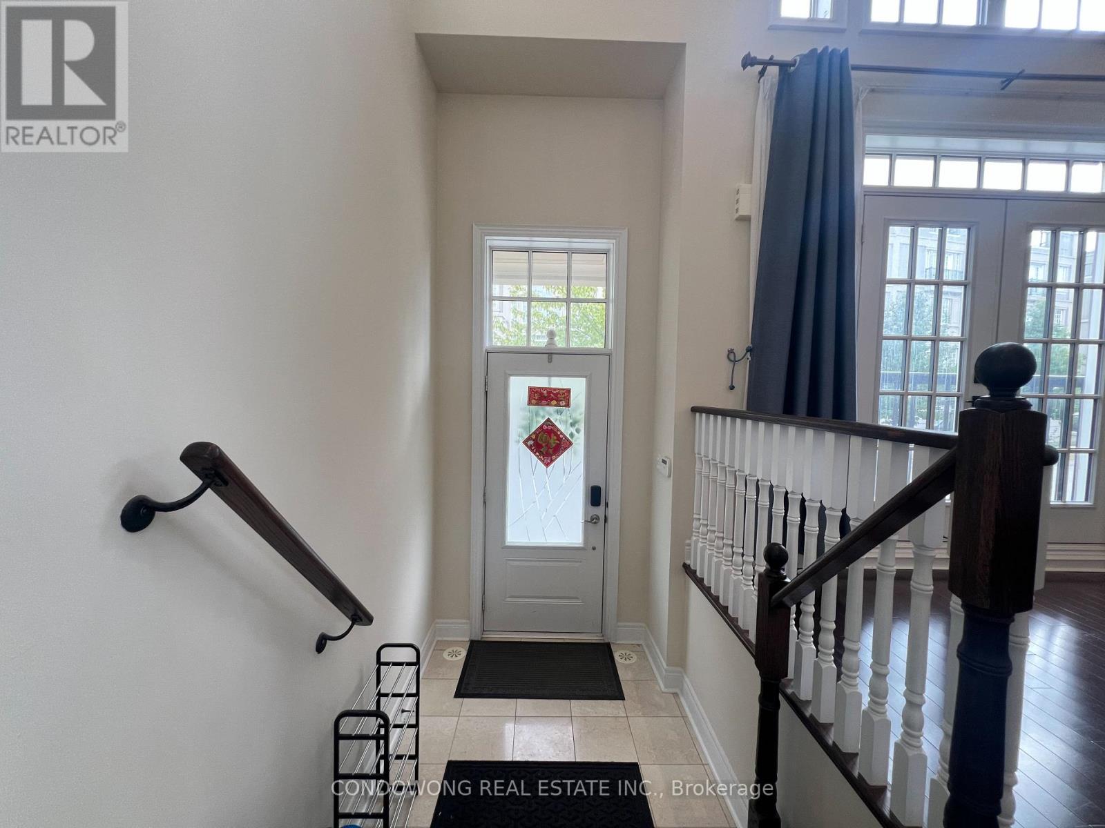 Photo 32 of 48 Lord Durham Road, Markham ON
