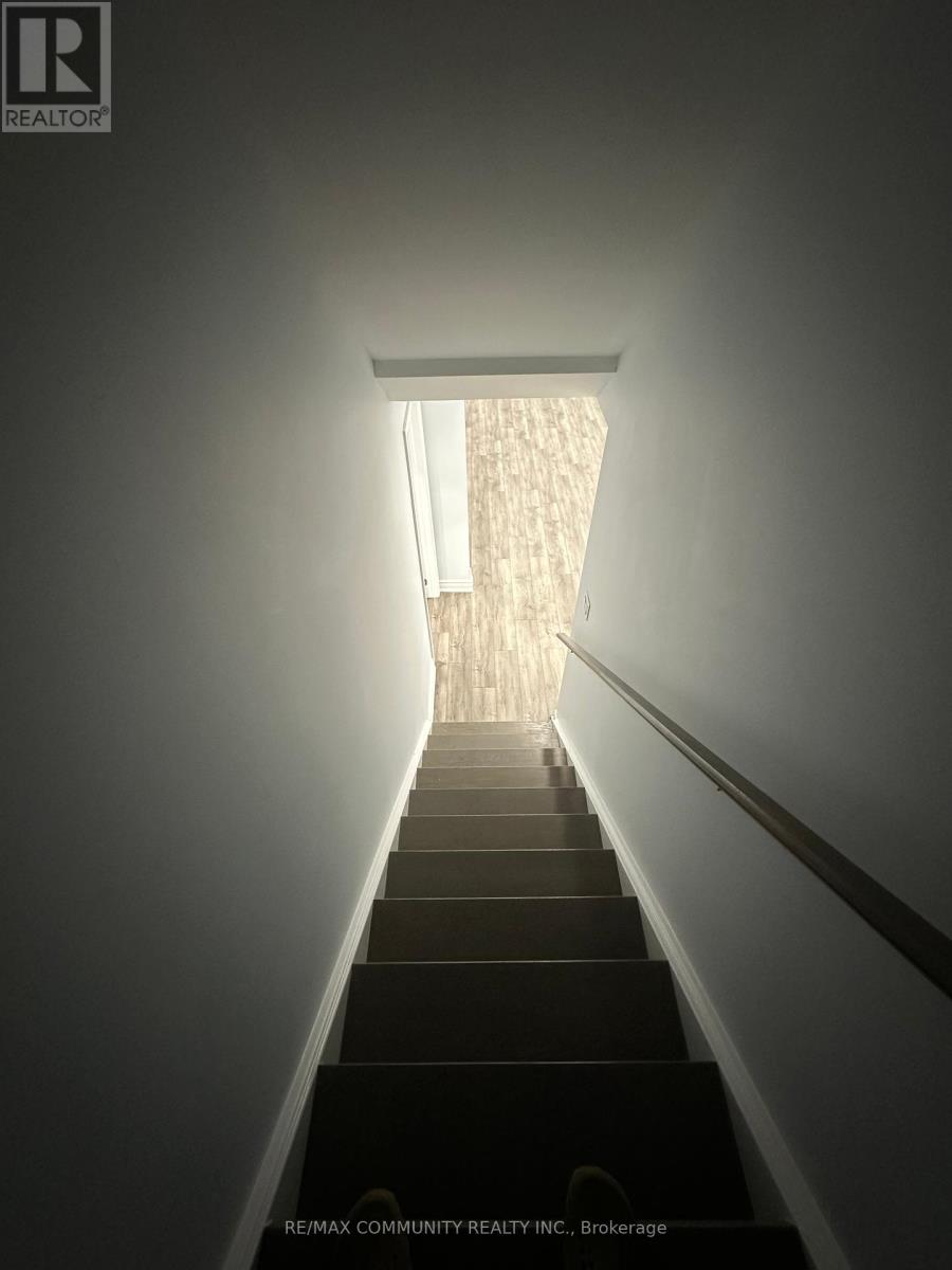 Photo 4 of Basement 941 Greenhill Avenue, Oshawa ON