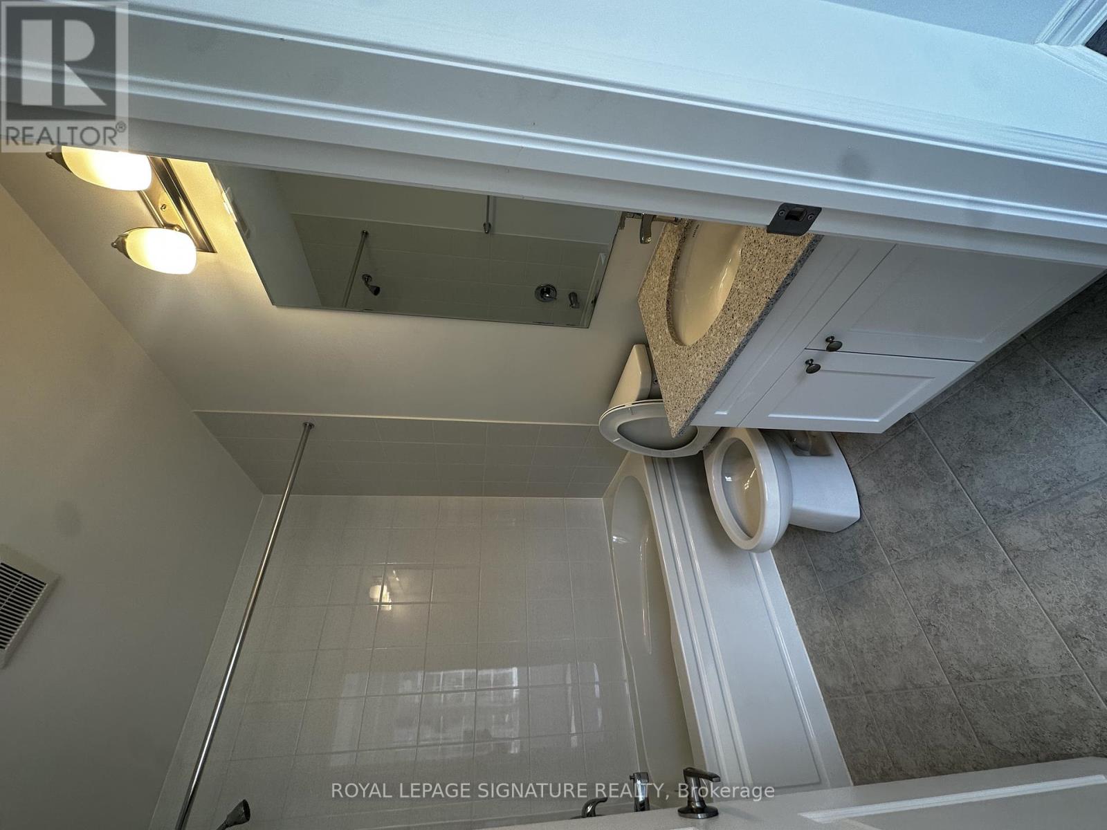 Photo 10 of 9 1259 Lily Crescent, Milton ON