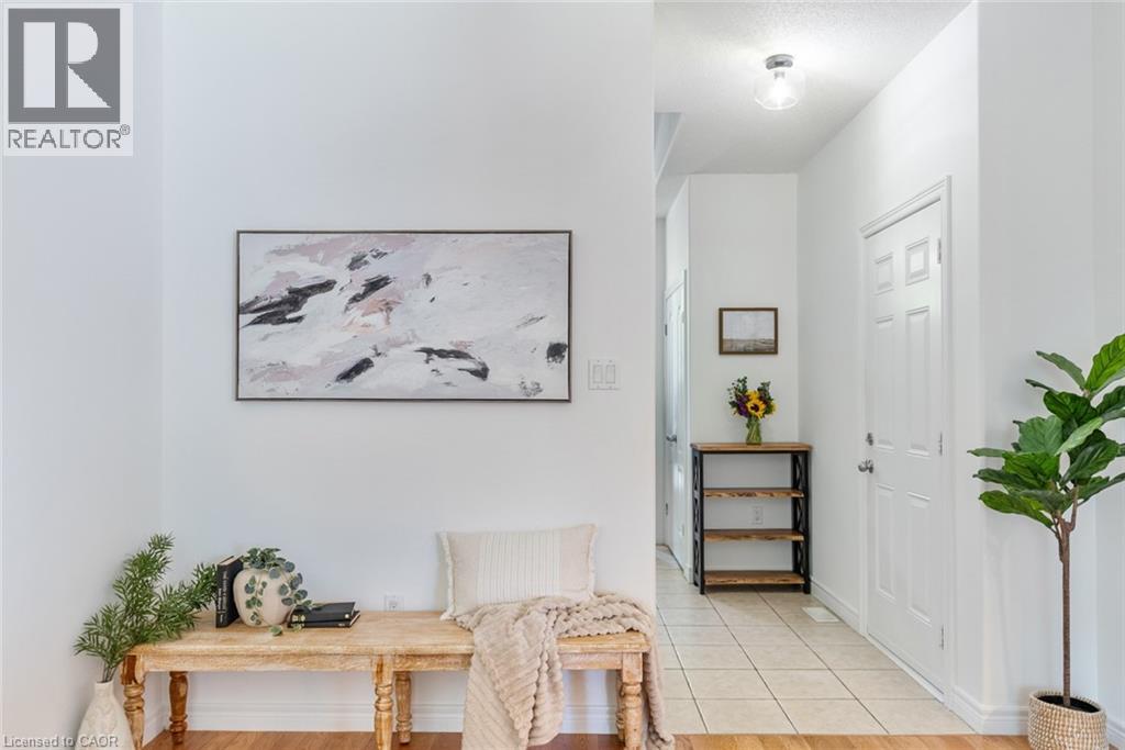 Photo 16 of 10 Liddycoat Lane Unit 4, Hamilton ON