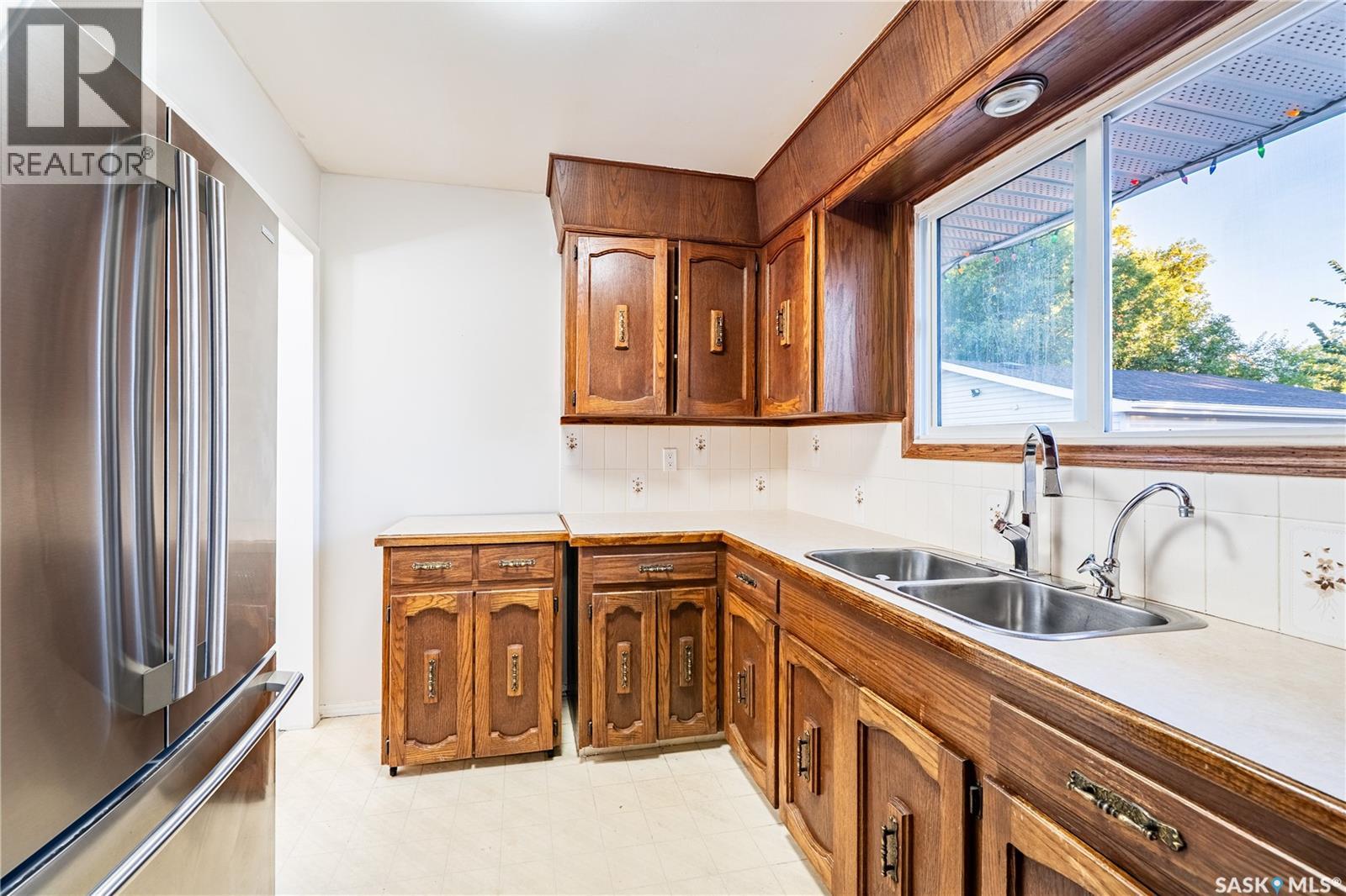 Photo 45 of 87 Merlin Crescent, Regina SK