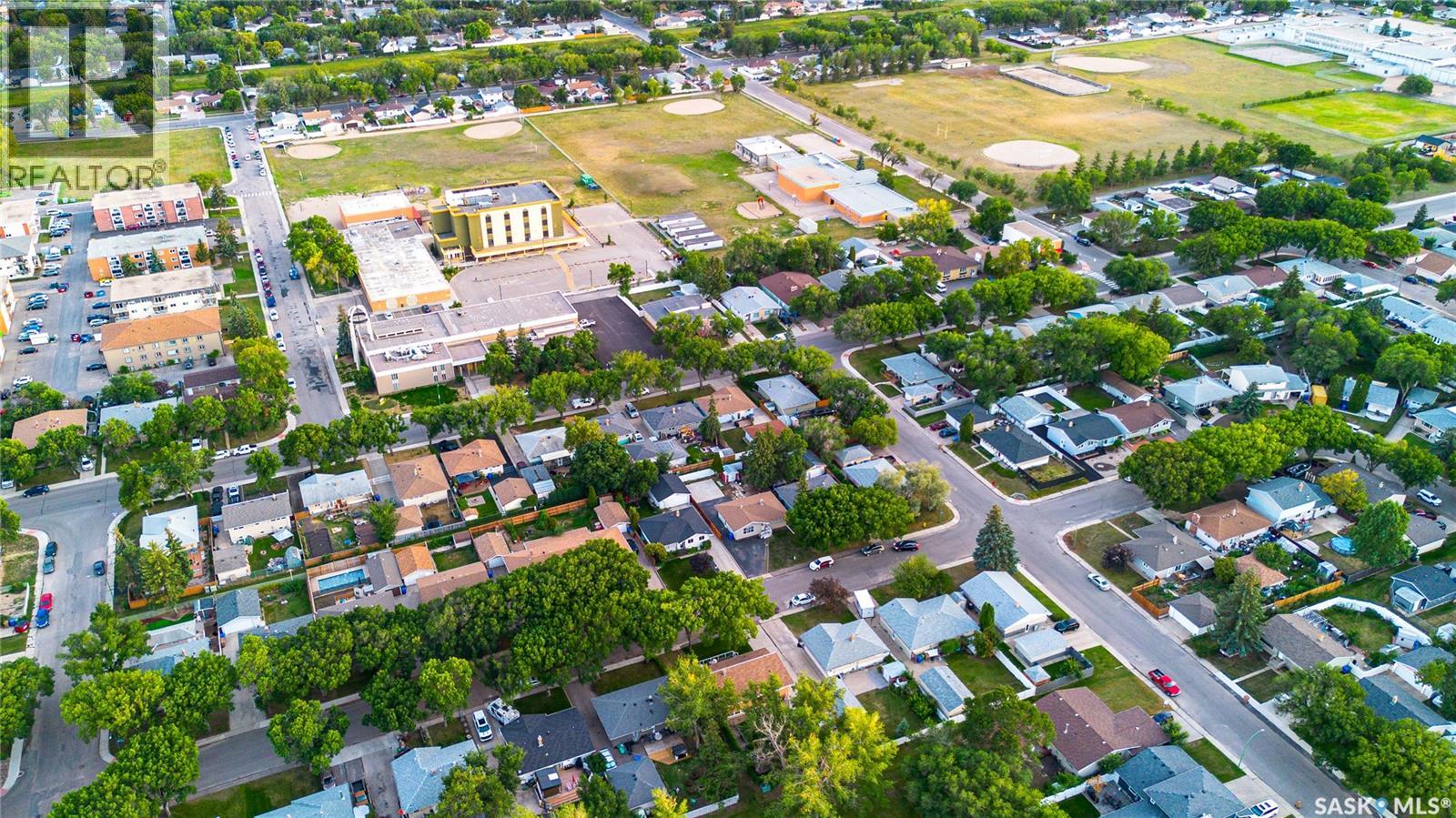Photo 42 of 87 Merlin Crescent, Regina SK