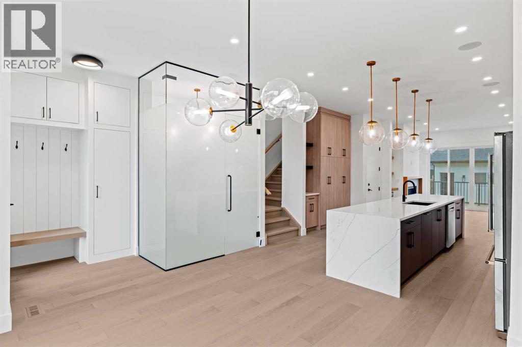 Photo 21 of 2232 1 Avenue Nw, Calgary AB