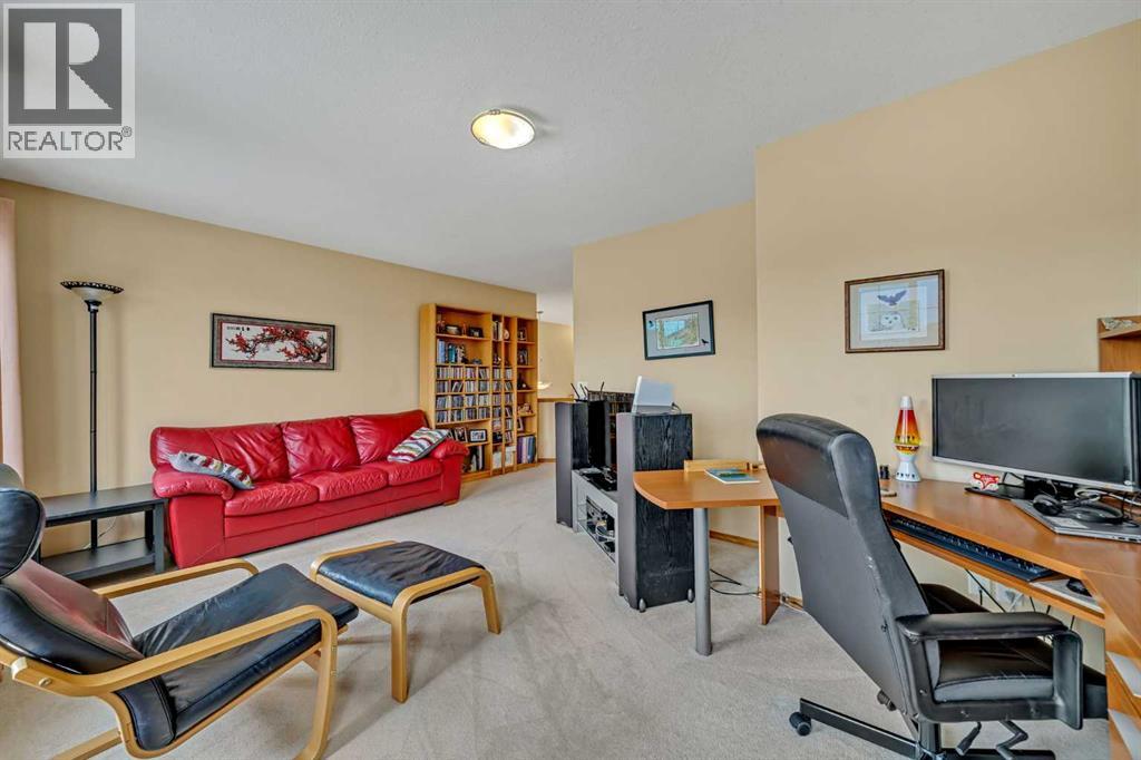 Photo 6 of 214 Saddlemont Boulevard Ne, Calgary AB
