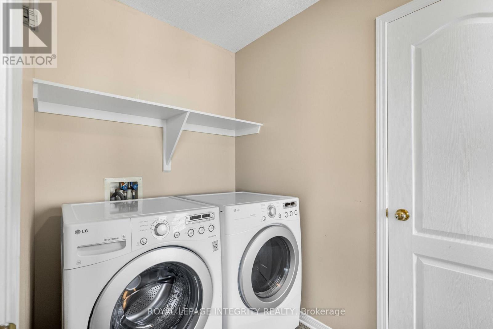 Photo 17 of 403 2923 Laurier Street, Clarencerockland ON
