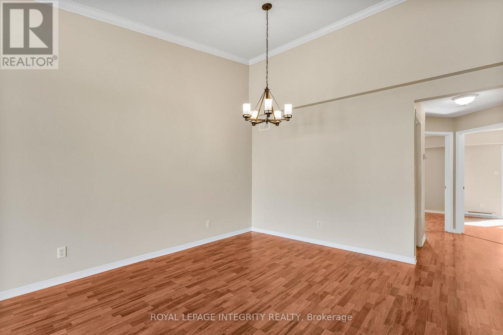 Photo 12 of 403 2923 Laurier Street, Clarencerockland ON