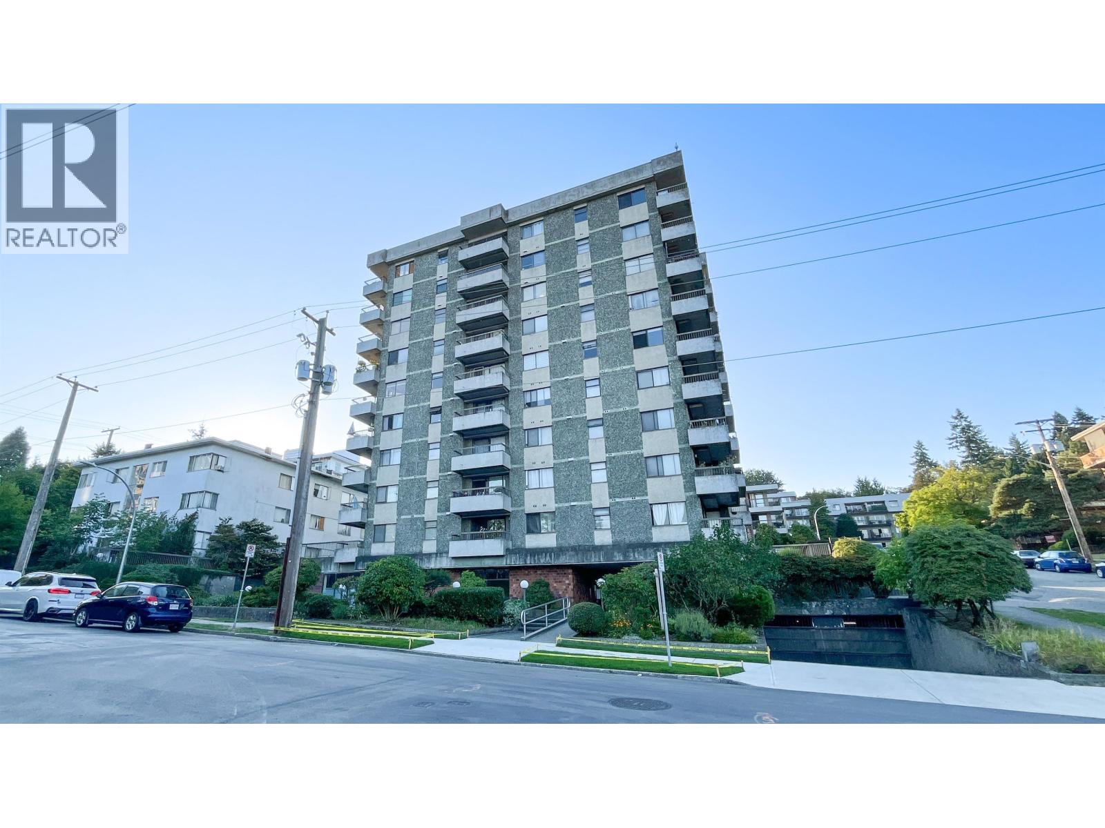 Photo 1 of 1004 47 Agnes Street, New Westminster BC