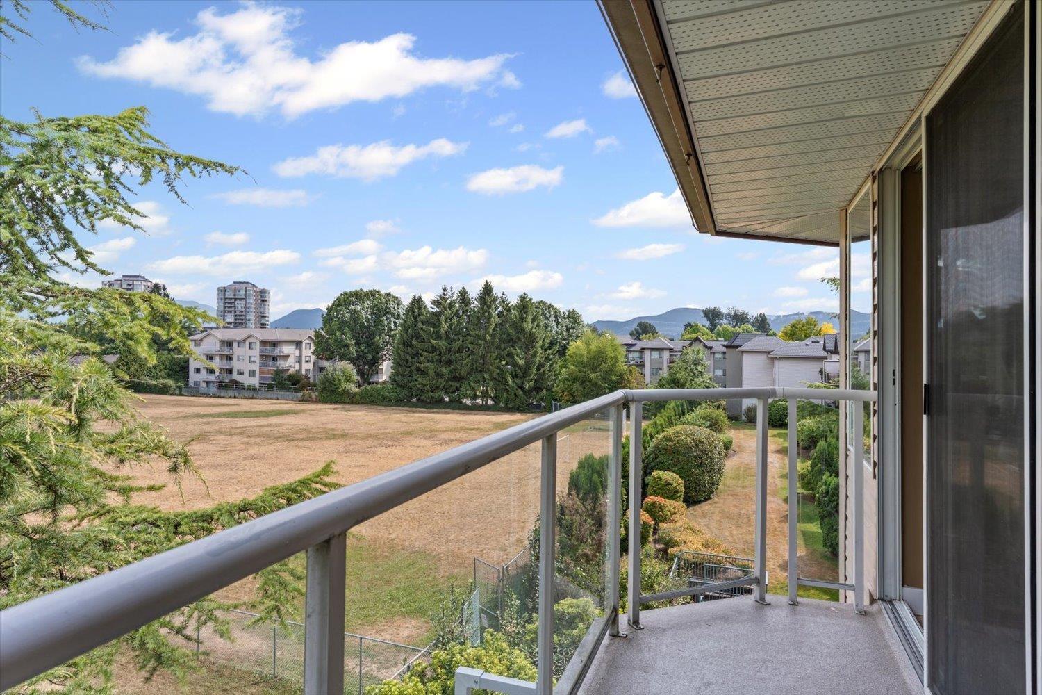 Photo 31 of 307 32669 George Ferguson Way, Abbotsford BC